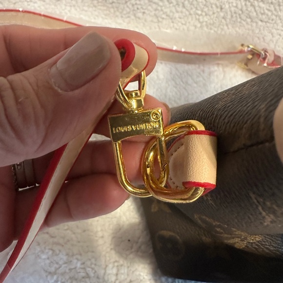 New Fashion Inspired Item (BAG) - Picture 11 of 12